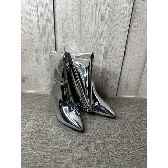 Womens Wetkiss Shiny Silver Knee High Stiletto Heels Pointed Toe Boots Size 7.5 - Picture 1 of 4